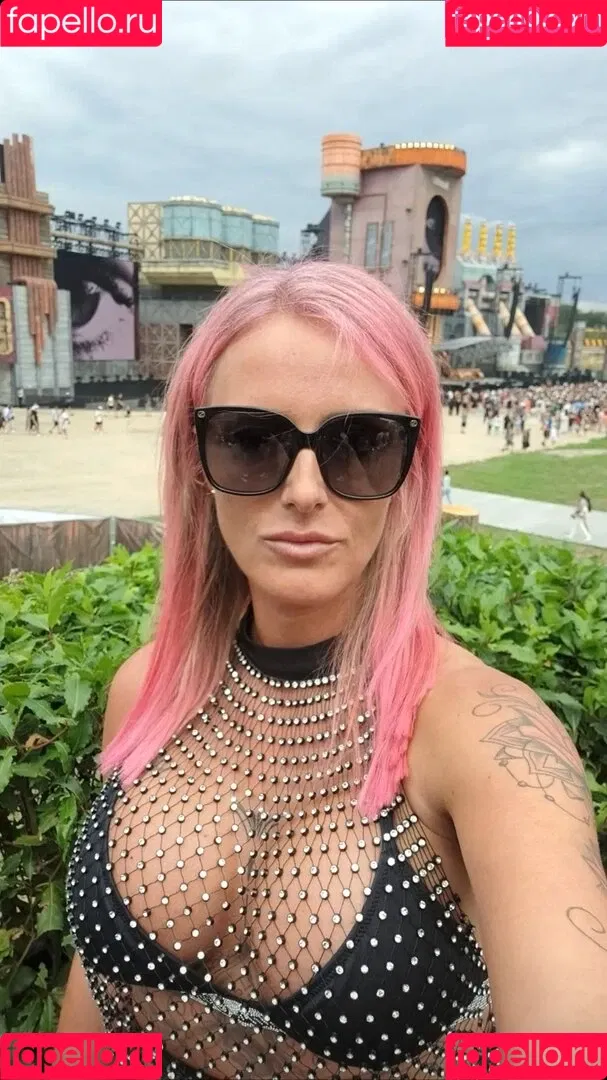Tati_ink Onlyfans Photo Gallery 