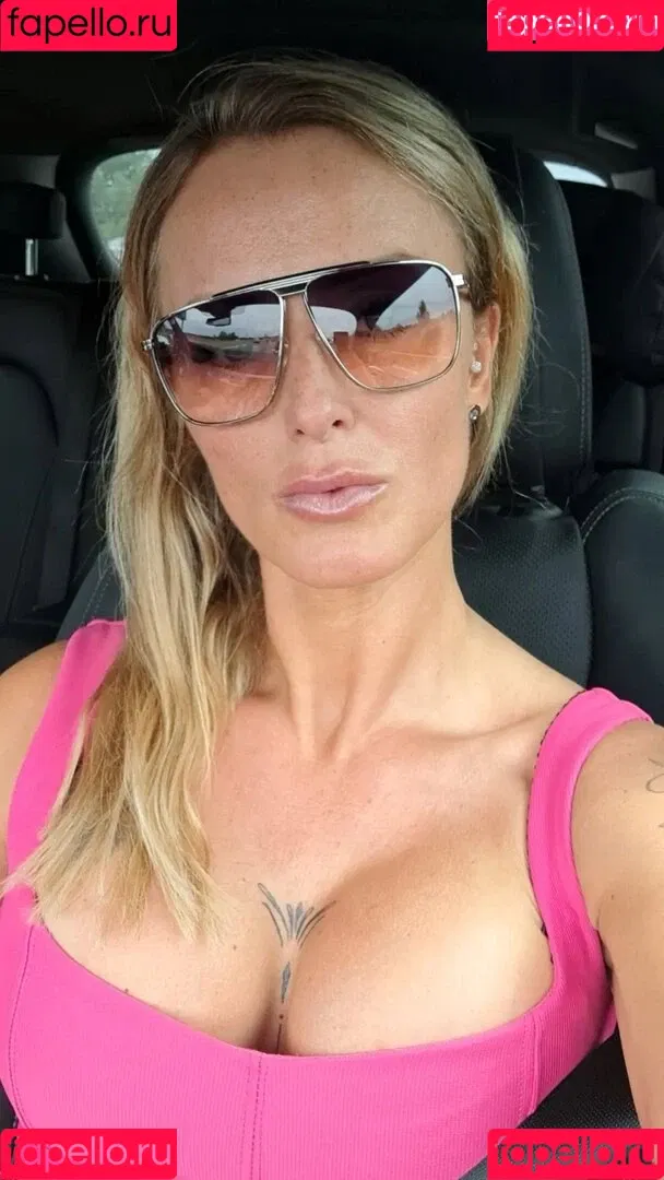 Tati_ink Onlyfans Photo Gallery 
