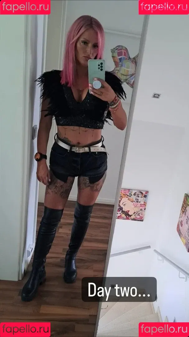 Tati_ink Onlyfans Photo Gallery 