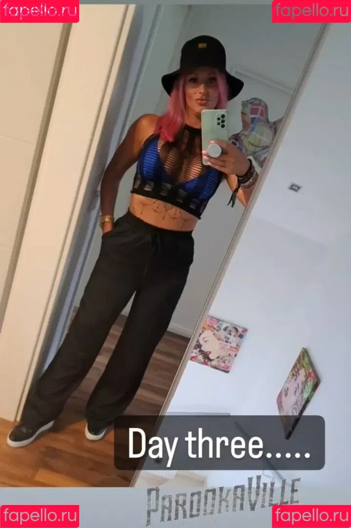 Tati_ink Onlyfans Photo Gallery 