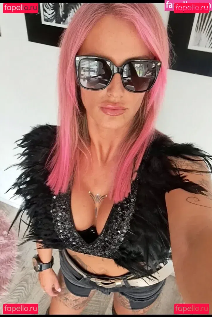 Tati_ink Onlyfans Photo Gallery 