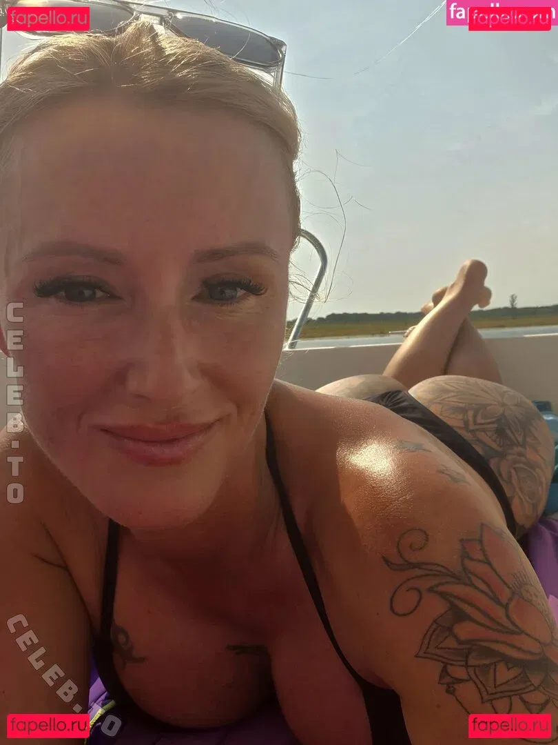 Tati_ink Onlyfans Photo Gallery 
