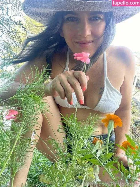 Mrsforester Onlyfans Photo Gallery 