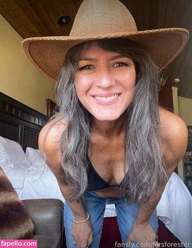 Mrsforester Onlyfans Photo Gallery 