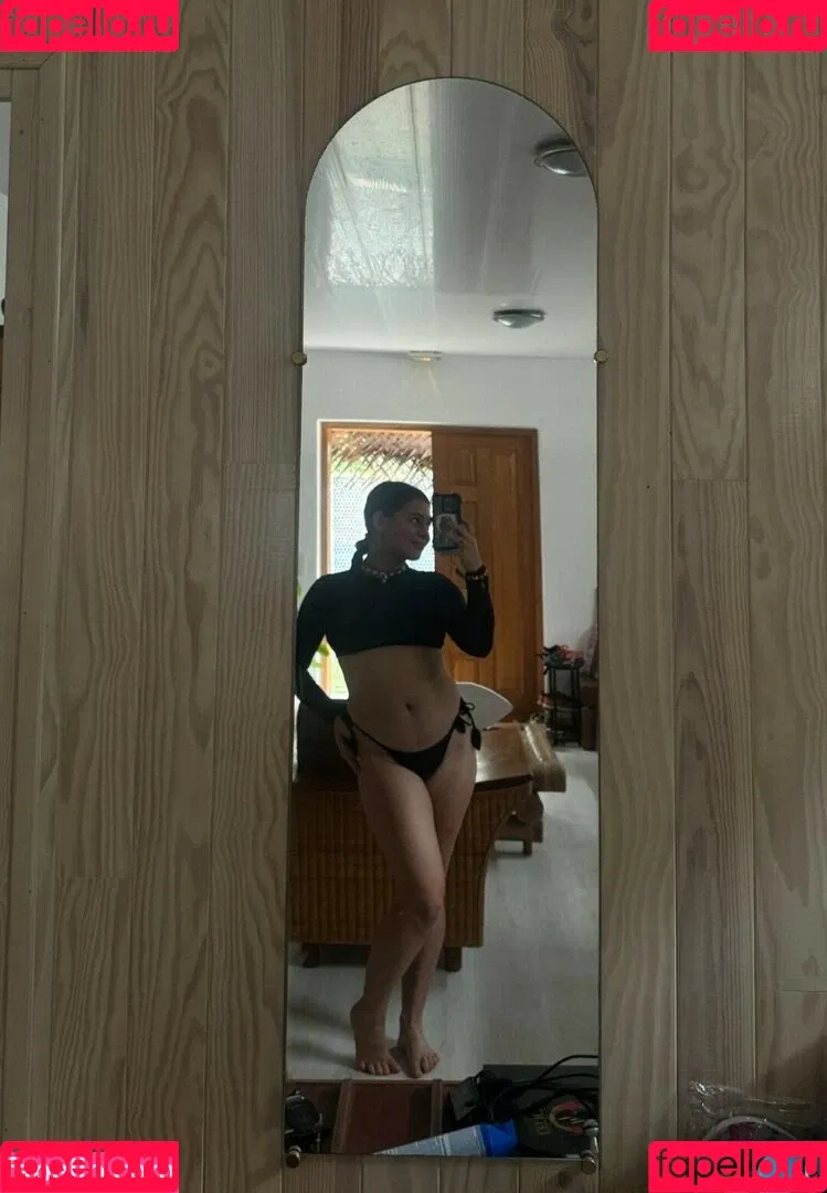 Leonie Buchegger Onlyfans Photo Gallery 