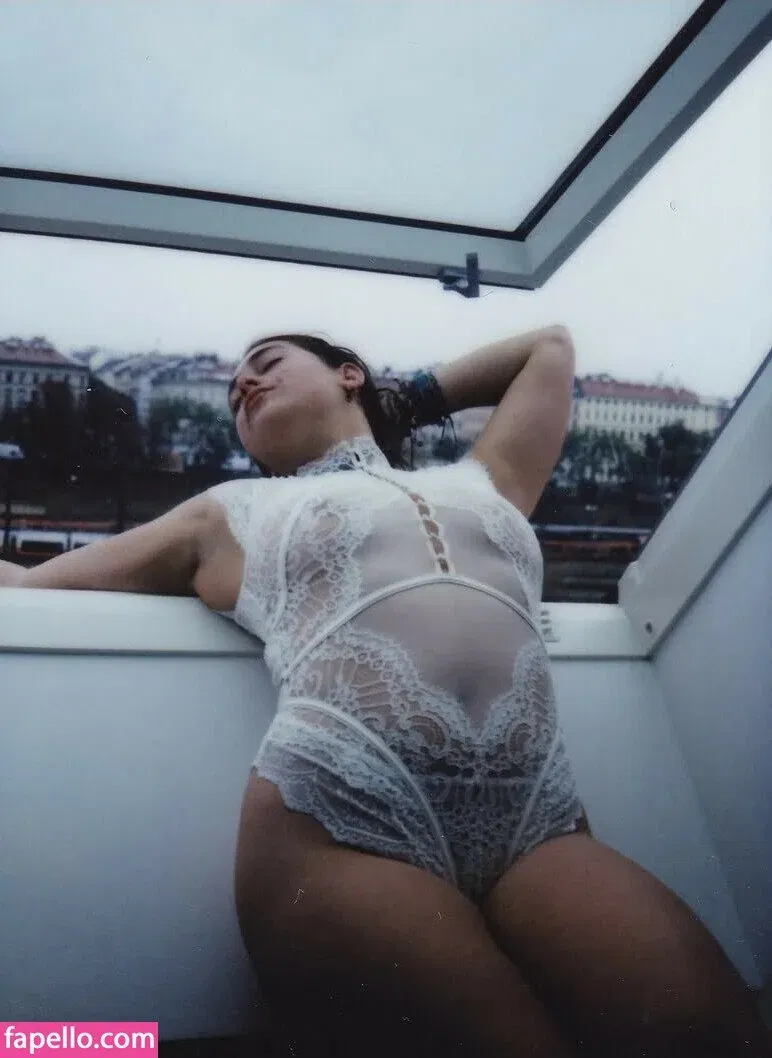 Leonie Buchegger Onlyfans Photo Gallery 