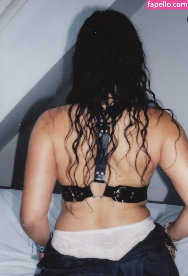 Leonie Buchegger Onlyfans Photo Gallery 