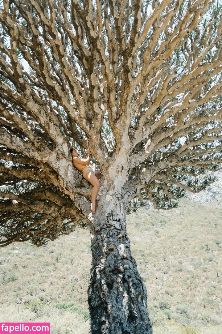 Leonie Buchegger Onlyfans Photo Gallery 