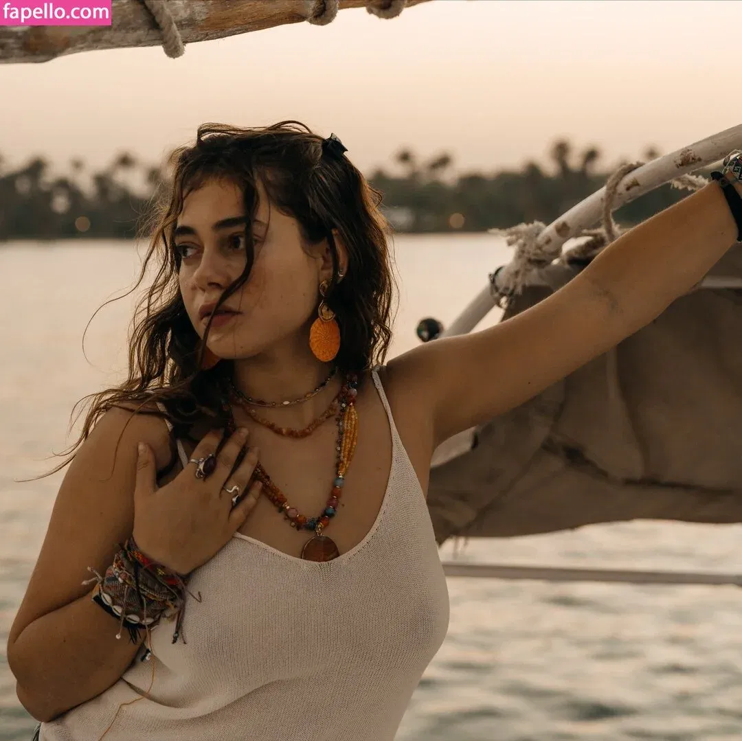 Leonie Buchegger Onlyfans Photo Gallery 