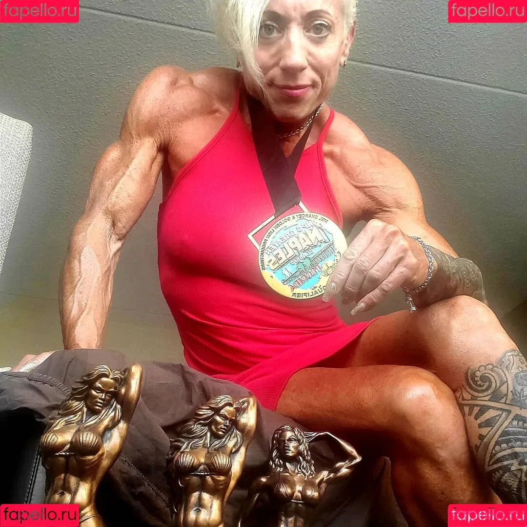 Mary Ann Wieckowski Onlyfans Photo Gallery 