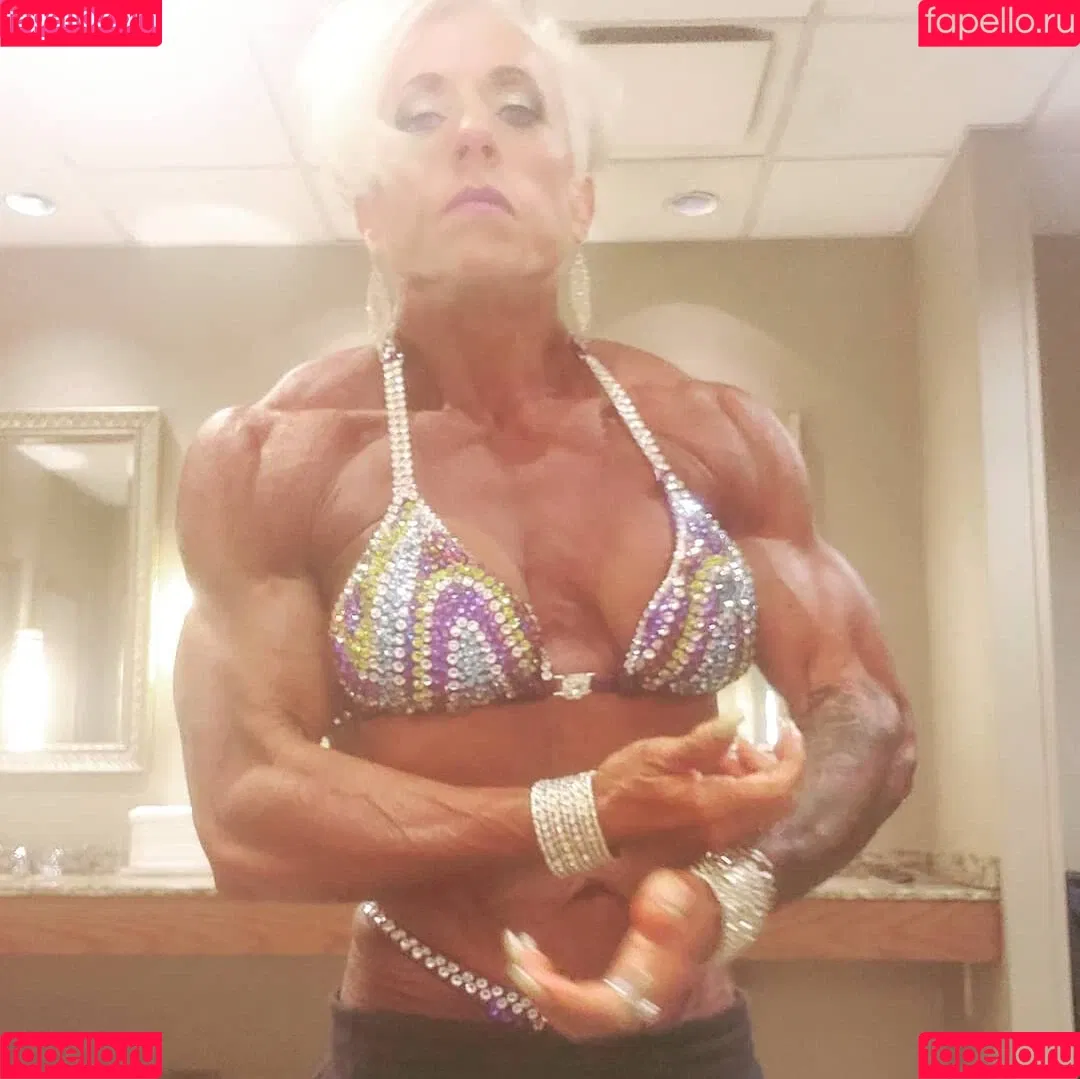 Mary Ann Wieckowski Onlyfans Photo Gallery 