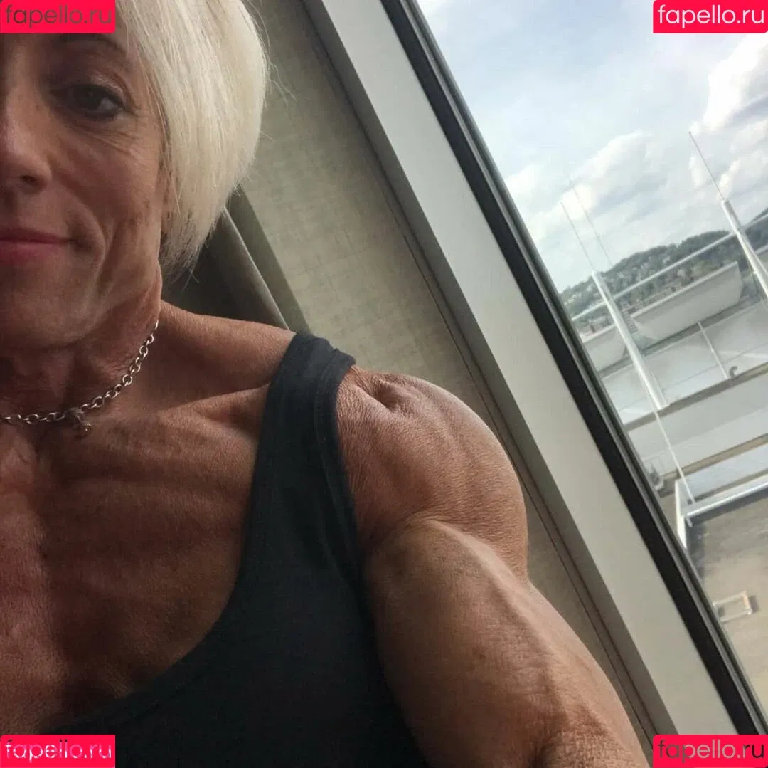 Mary Ann Wieckowski Onlyfans Photo Gallery 
