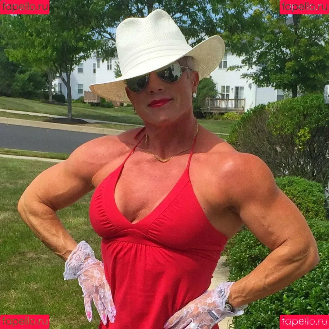Mary Ann Wieckowski Onlyfans Photo Gallery 