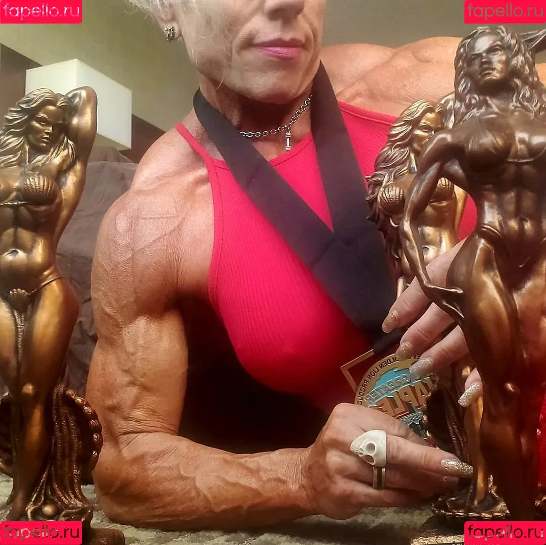 Mary Ann Wieckowski Onlyfans Photo Gallery 