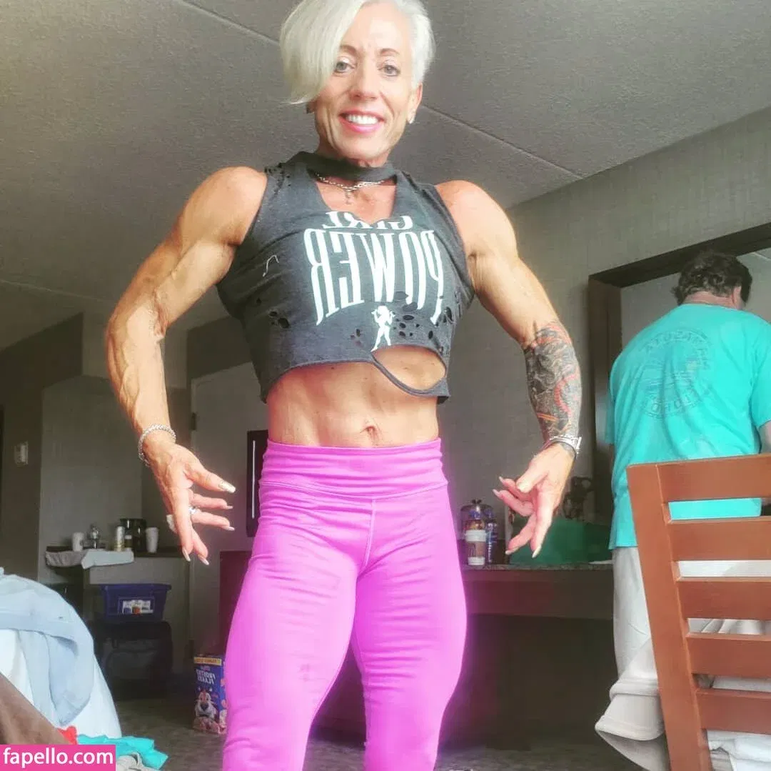 Mary Ann Wieckowski Onlyfans Photo Gallery 