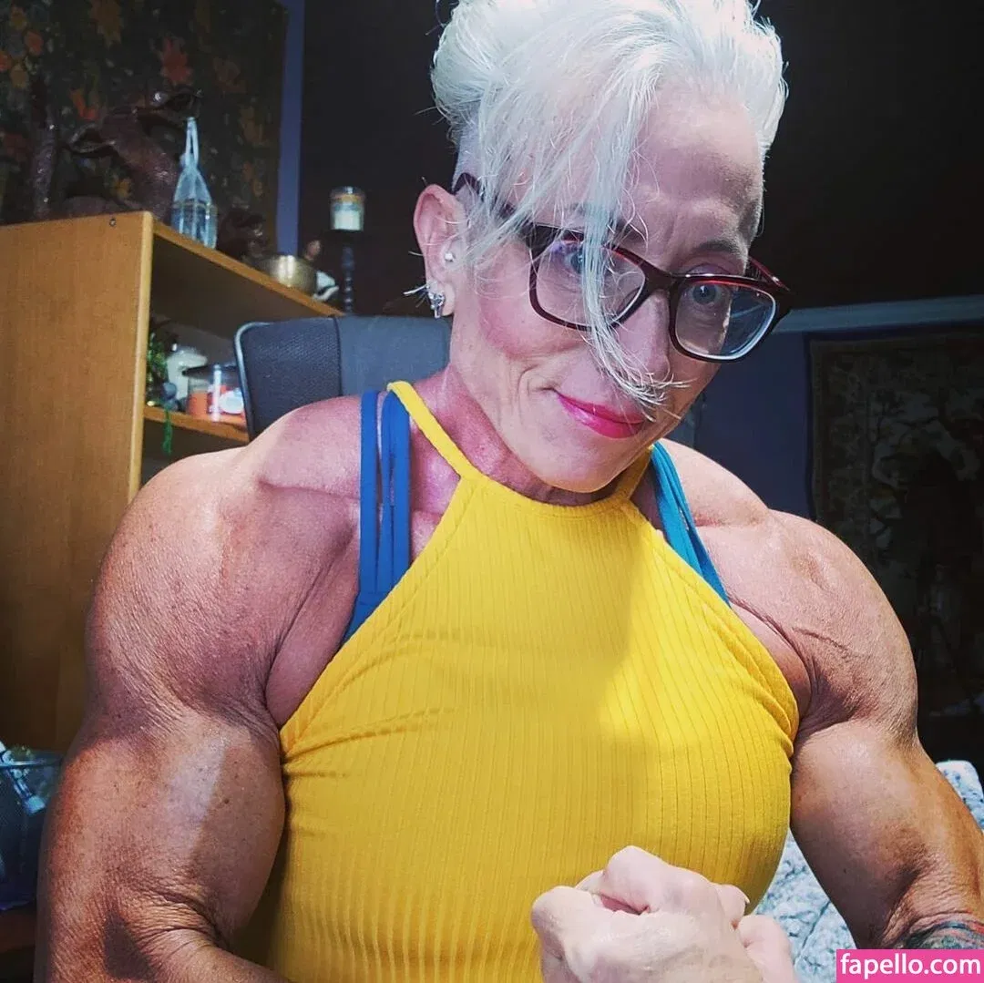 Mary Ann Wieckowski Onlyfans Photo Gallery 