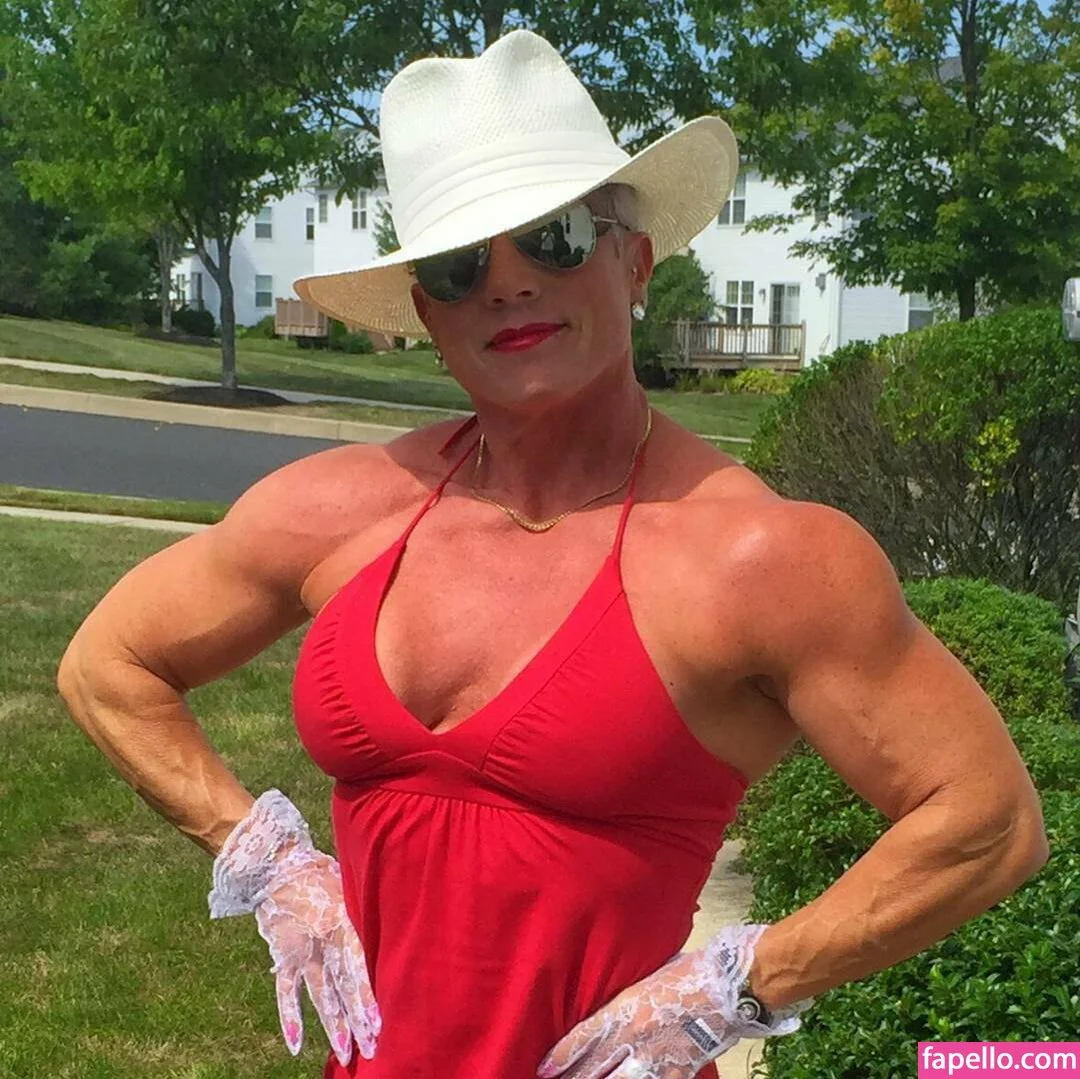 Mary Ann Wieckowski Onlyfans Photo Gallery 