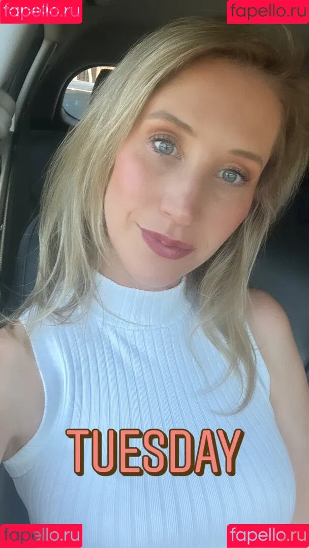 Maude Garrett Onlyfans Photo Gallery 