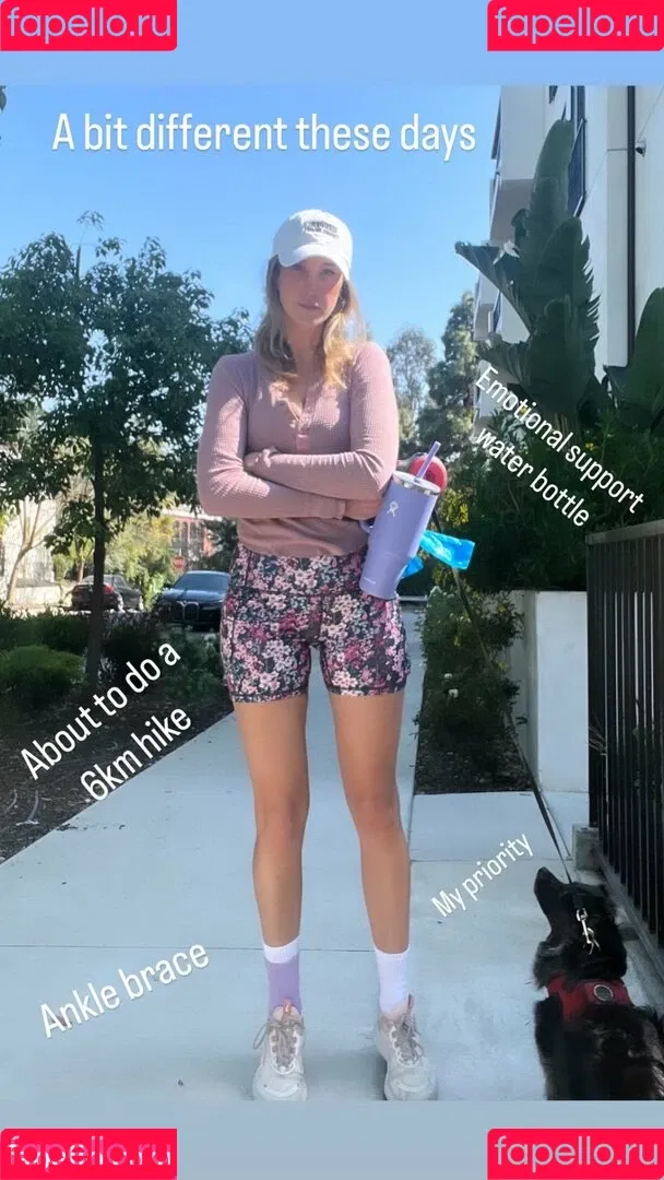 Maude Garrett Onlyfans Photo Gallery 