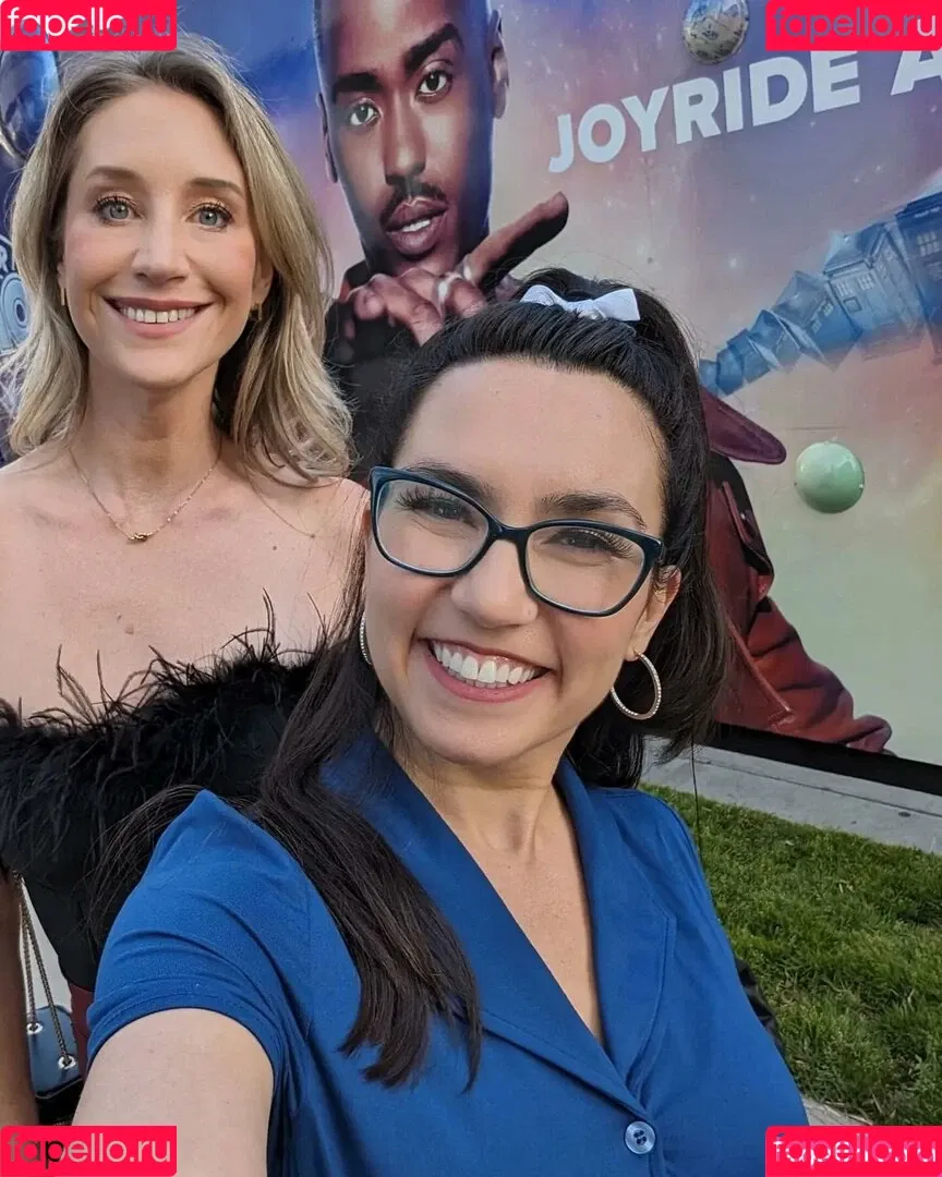 Maude Garrett Onlyfans Photo Gallery 