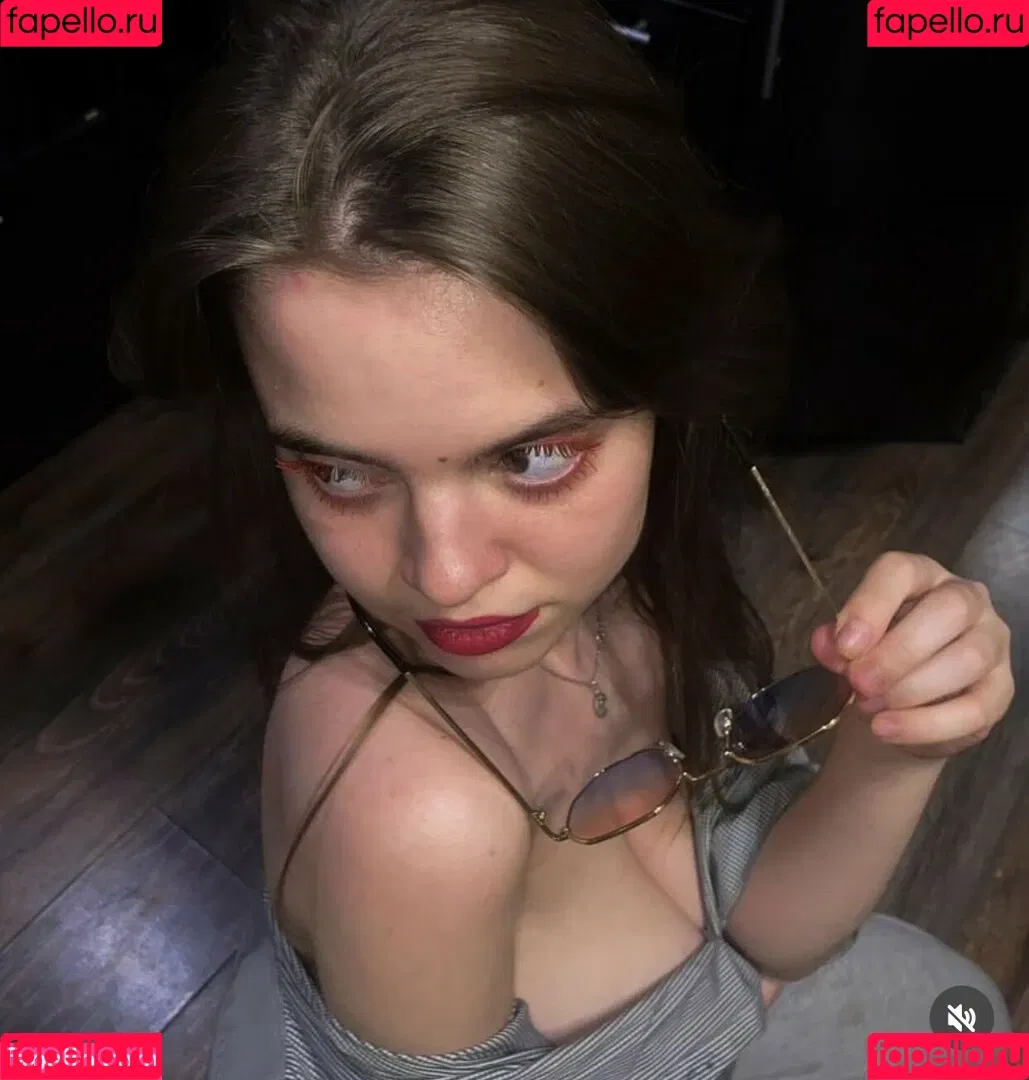 Daria Aref Onlyfans Photo Gallery 