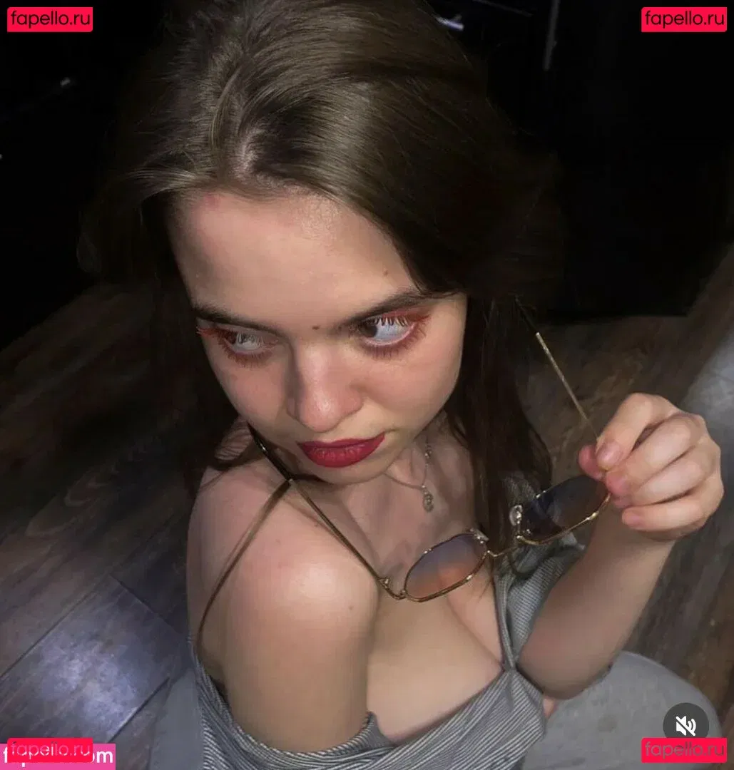 Daria Aref Onlyfans Photo Gallery 