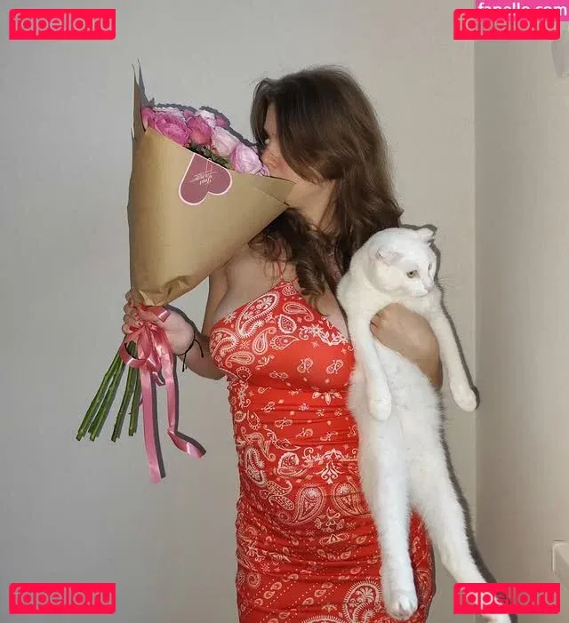 Daria Aref Onlyfans Photo Gallery 