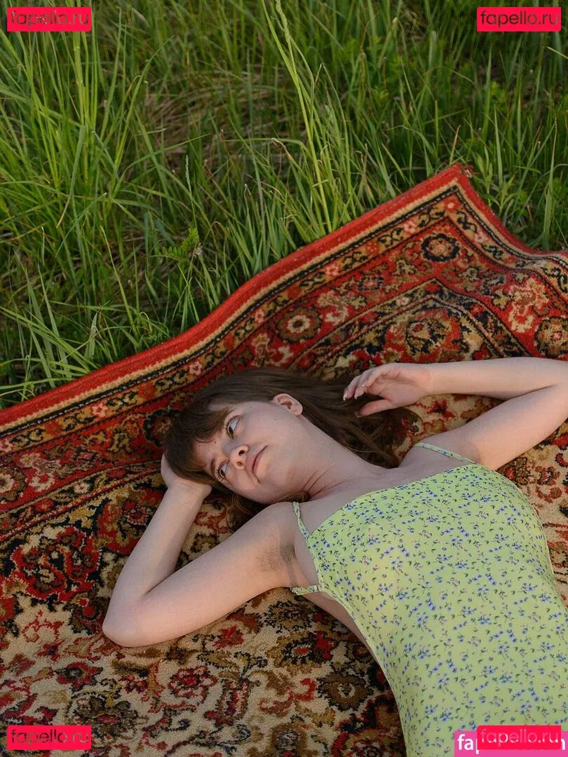 Daria Aref Onlyfans Photo Gallery 