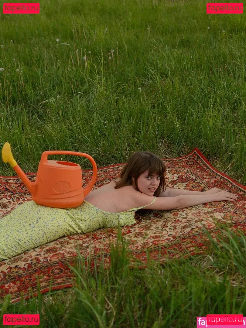 Daria Aref Onlyfans Photo Gallery 