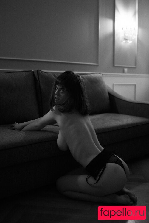 Daria Aref Nude Onlyfans Photo 10