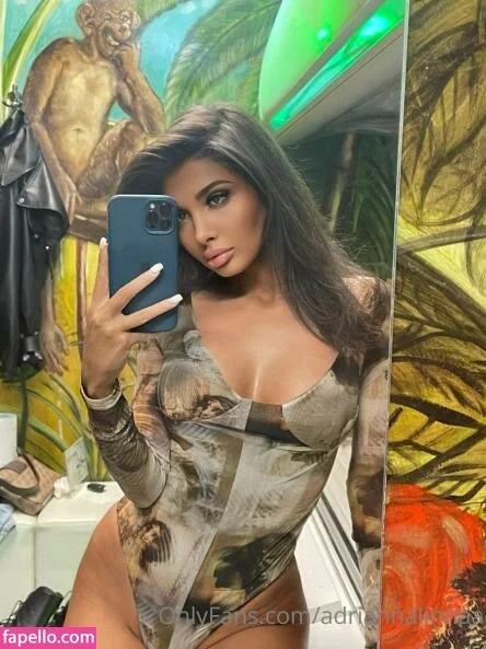Adriannalinnaa Onlyfans Photo Gallery 