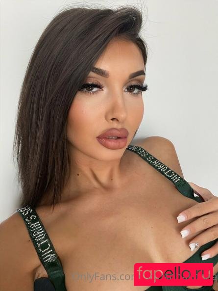Adriannalinnaa Nude Onlyfans Photo 43