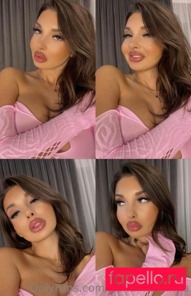 Adriannalinnaa Nude Onlyfans Photo 25