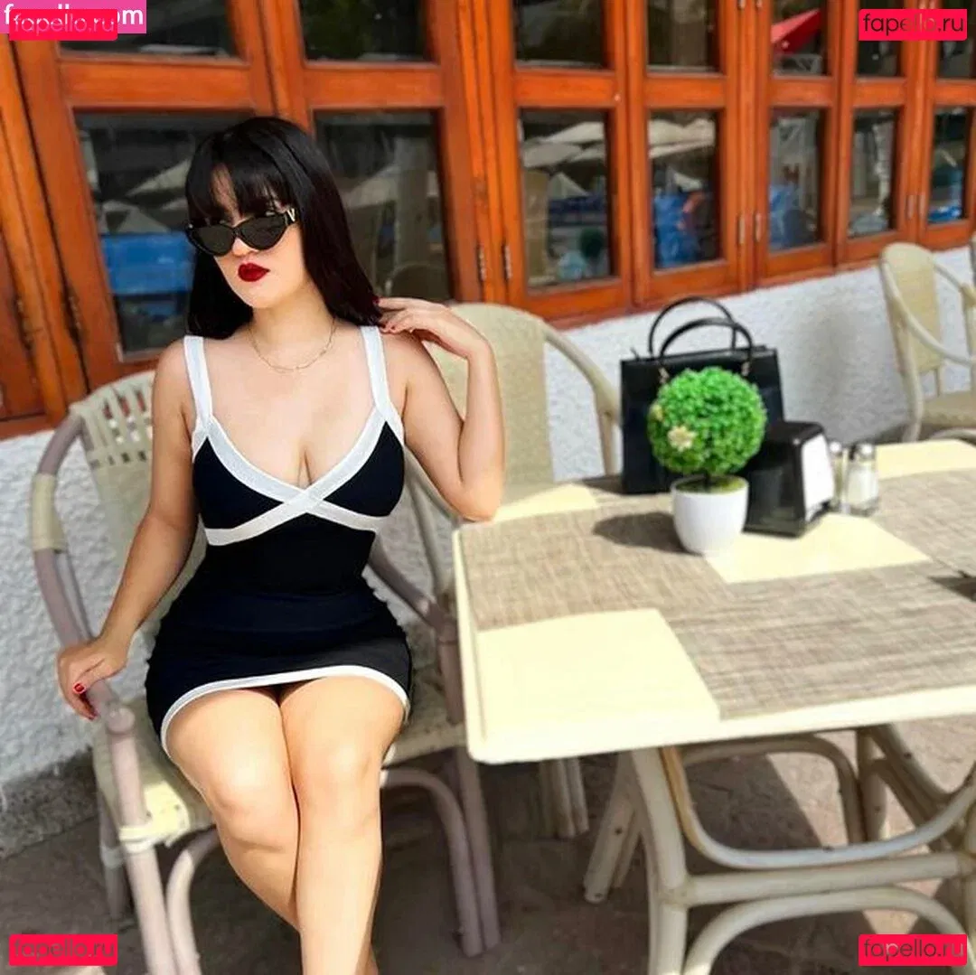 Fanny Reynoso Onlyfans Photo Gallery 