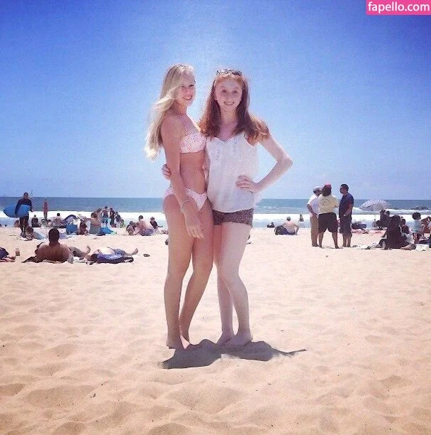 Danika Yarosh Onlyfans Photo Gallery 