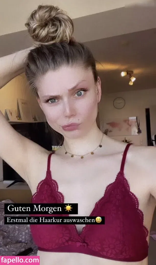 Kira Karambole Onlyfans Photo Gallery 