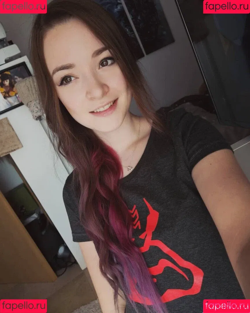 rainbowf0x Onlyfans Photo Gallery 