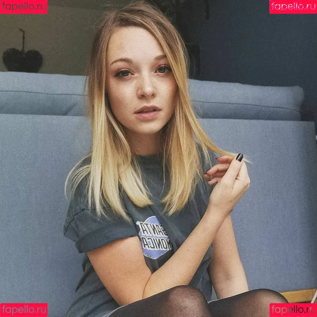 rainbowf0x Onlyfans Photo Gallery 
