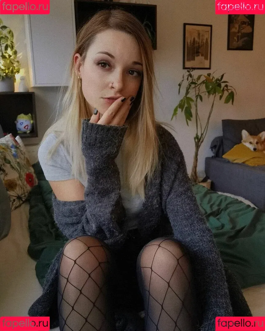 rainbowf0x Onlyfans Photo Gallery 