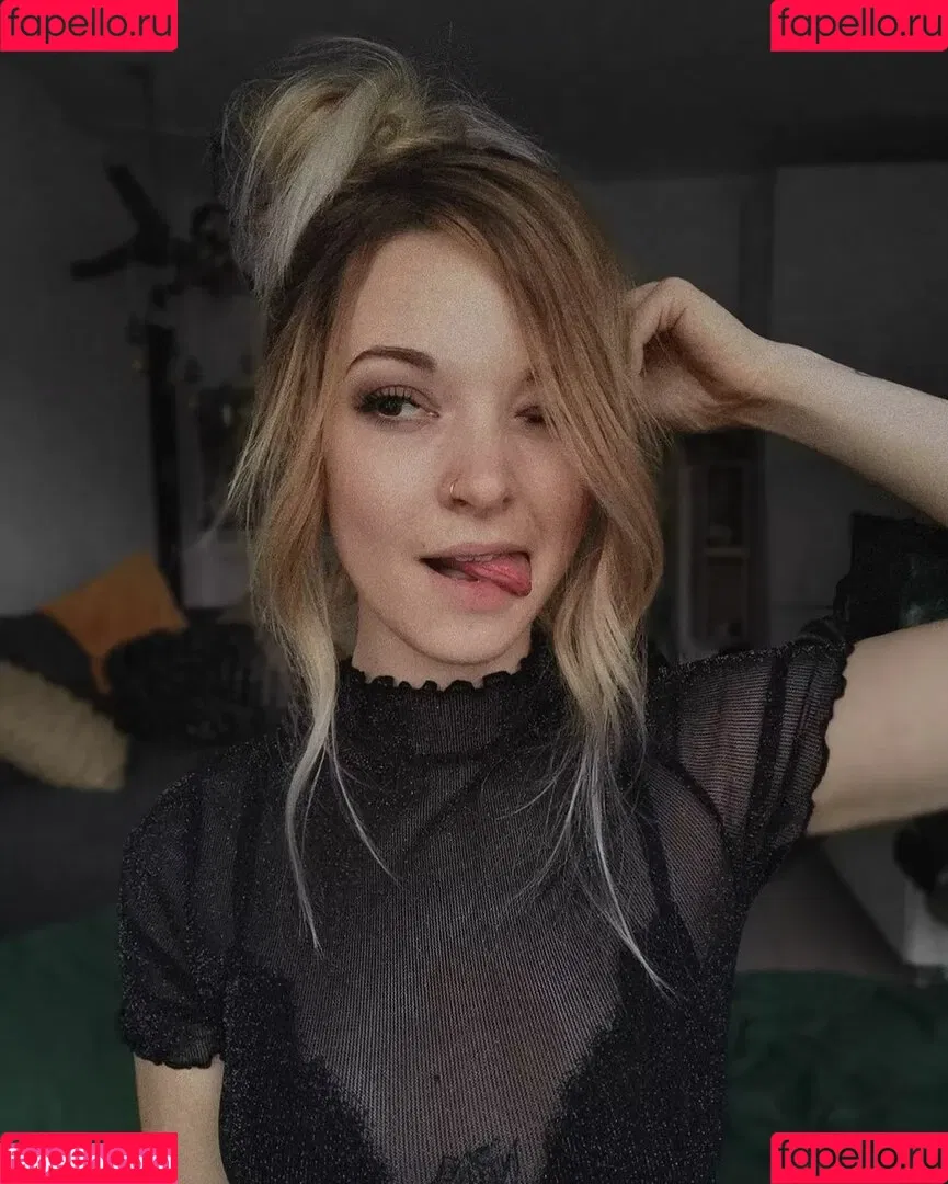 rainbowf0x Onlyfans Photo Gallery 