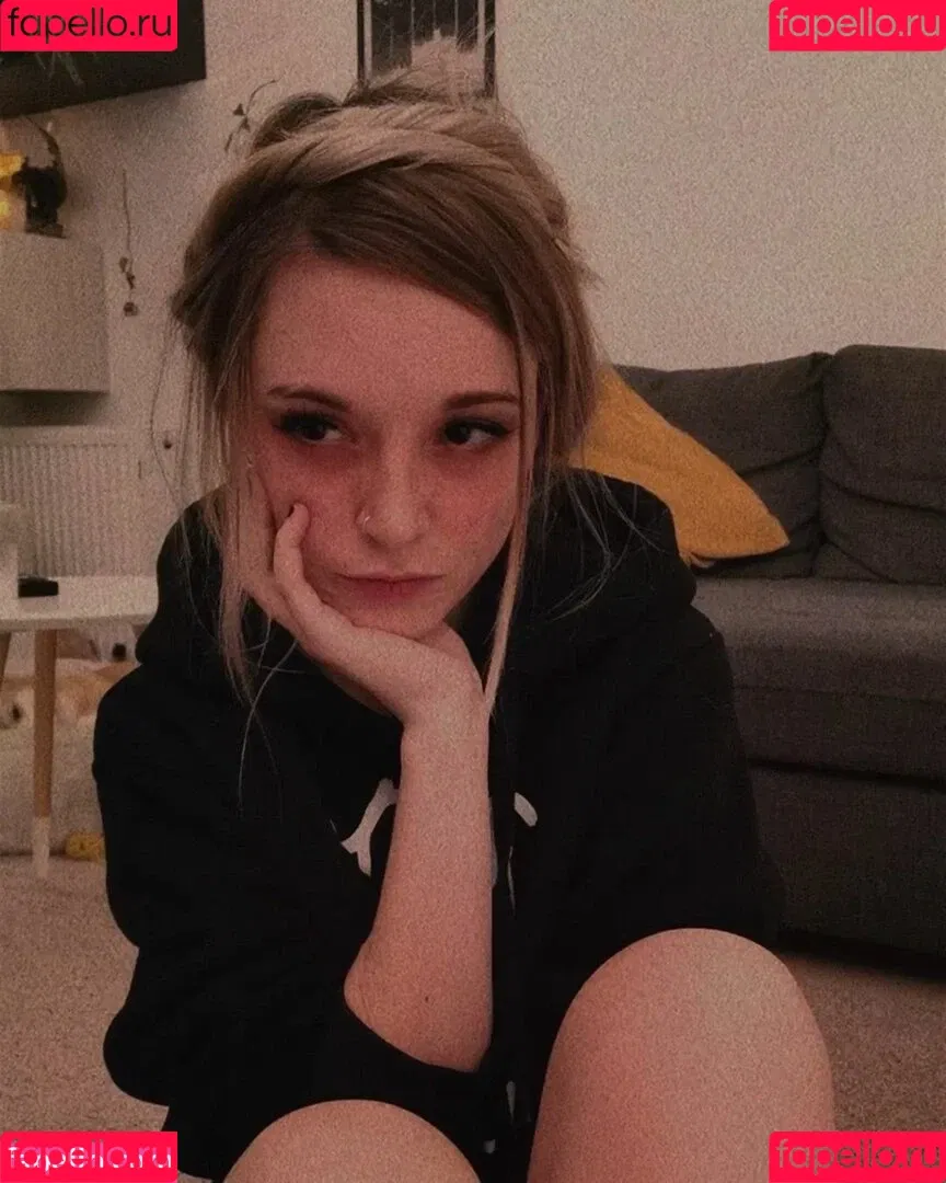 rainbowf0x Onlyfans Photo Gallery 