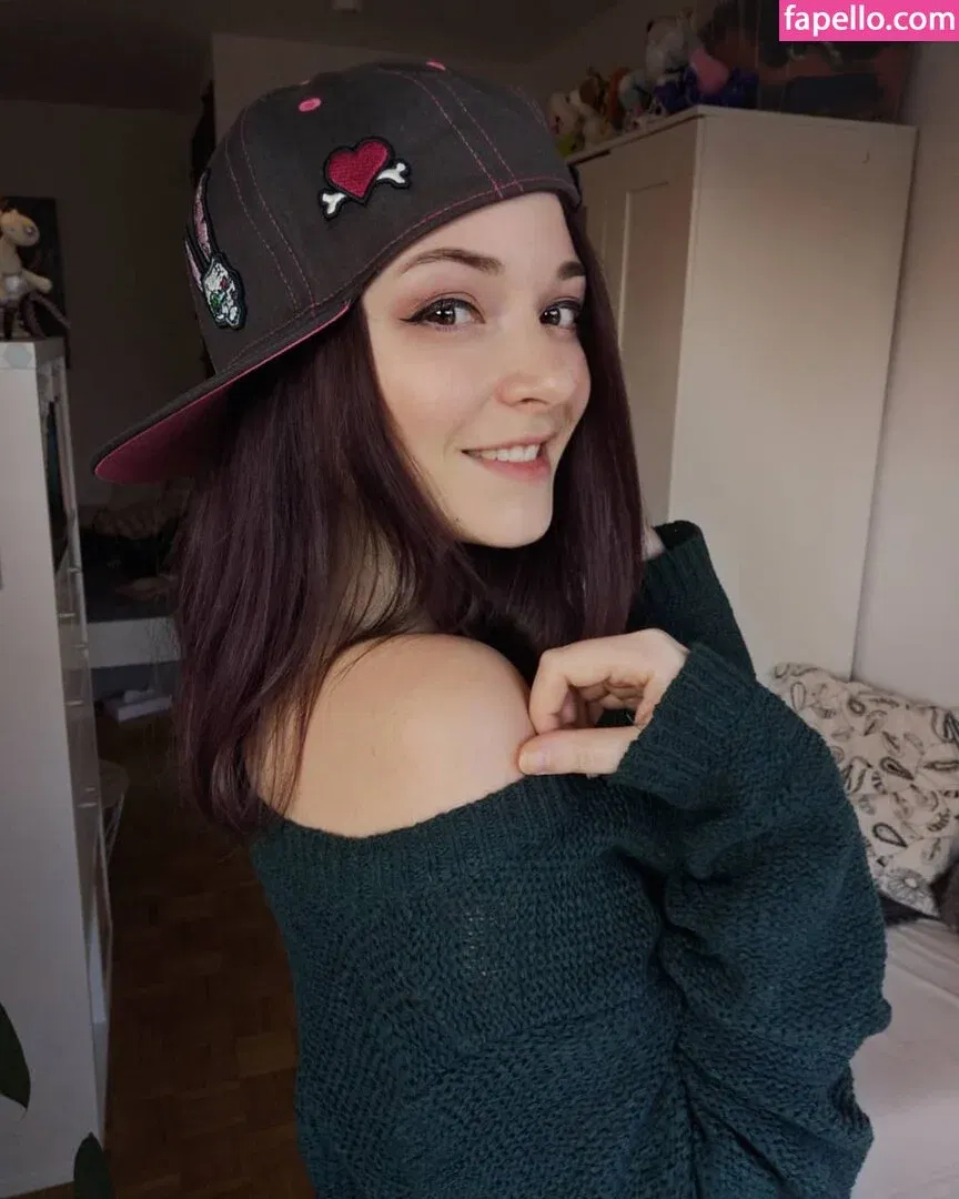 rainbowf0x Onlyfans Photo Gallery 