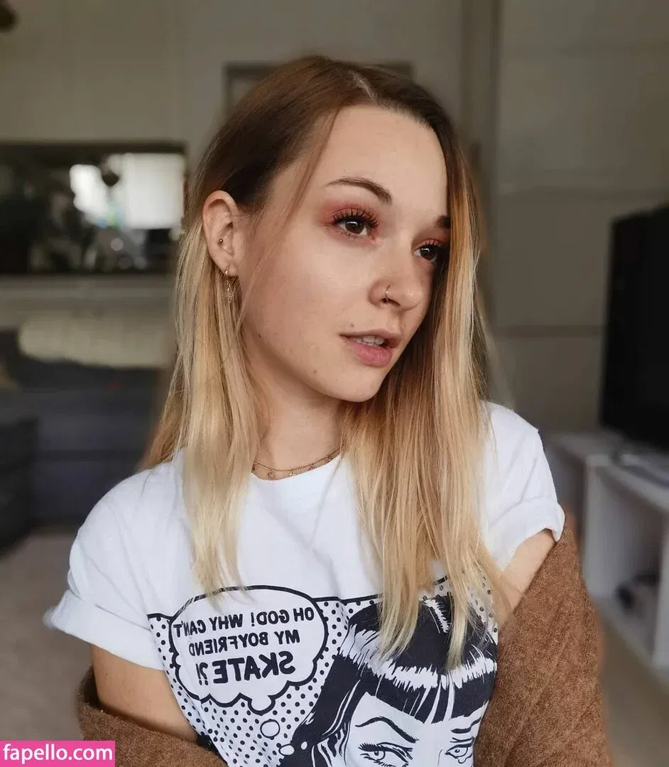 rainbowf0x Onlyfans Photo Gallery 