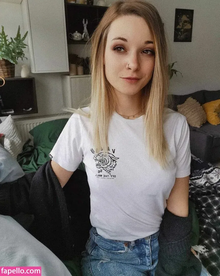 rainbowf0x Onlyfans Photo Gallery 