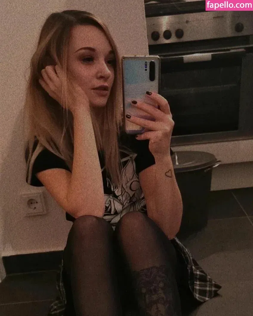 rainbowf0x Onlyfans Photo Gallery 