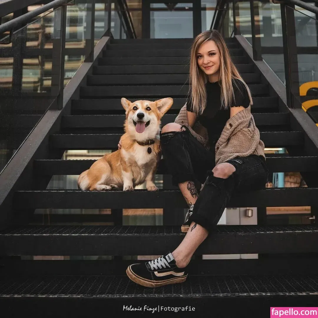 rainbowf0x Onlyfans Photo Gallery 