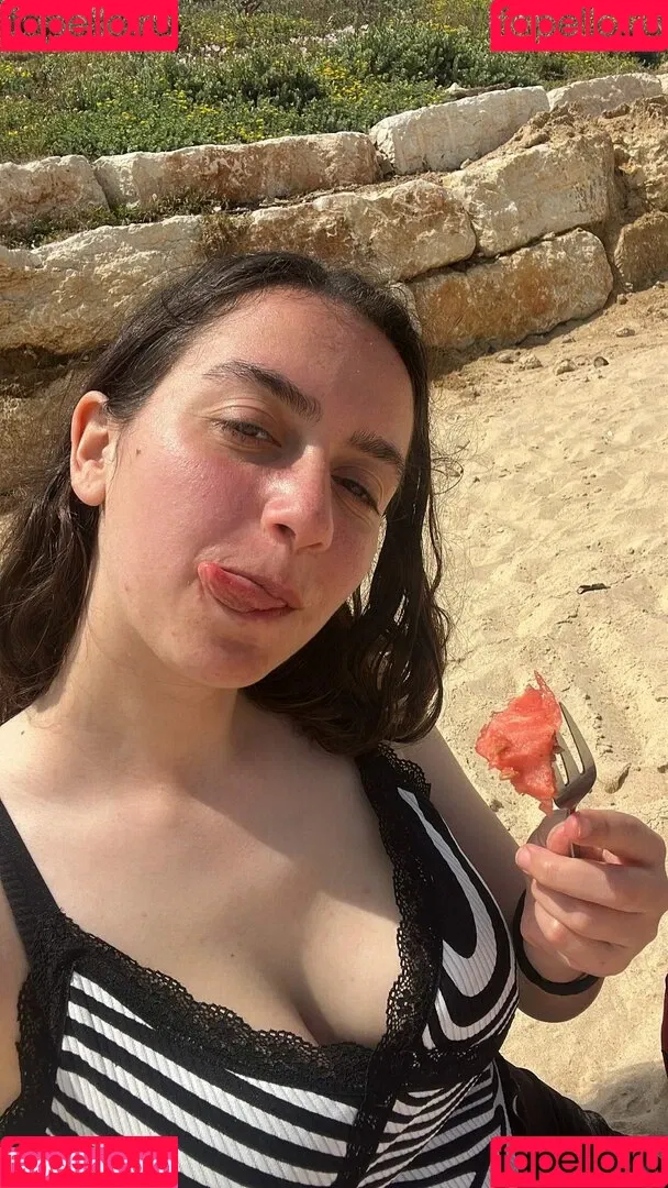 Hachiyafanaolam Onlyfans Photo Gallery 