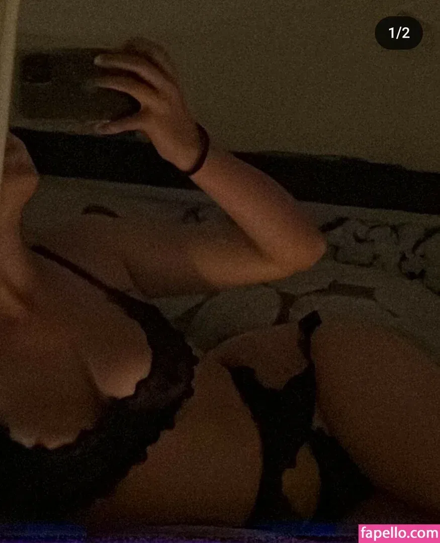 Hachiyafanaolam Onlyfans Photo Gallery 