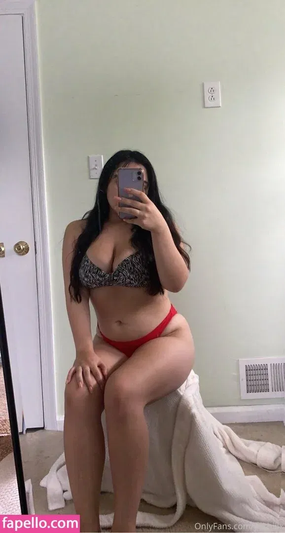 yoshiiix Onlyfans Photo Gallery 