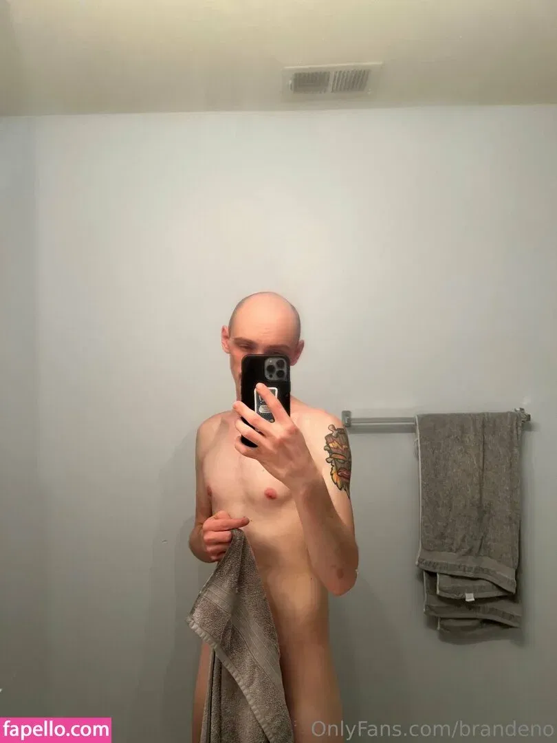 brandeno Onlyfans Photo Gallery 